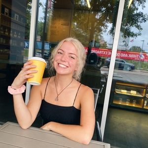 Meet your Posher, Audrey